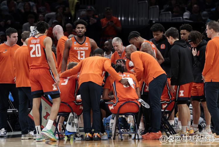 3月29日常规赛:太阳对阵森林狼精彩集锦 3月29日常规赛:太阳对阵森林狼精彩集锦