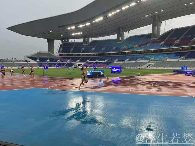 广东奥体中心迎来十五运会田径测试赛 广东奥体中心迎来十五运会田径测试赛
