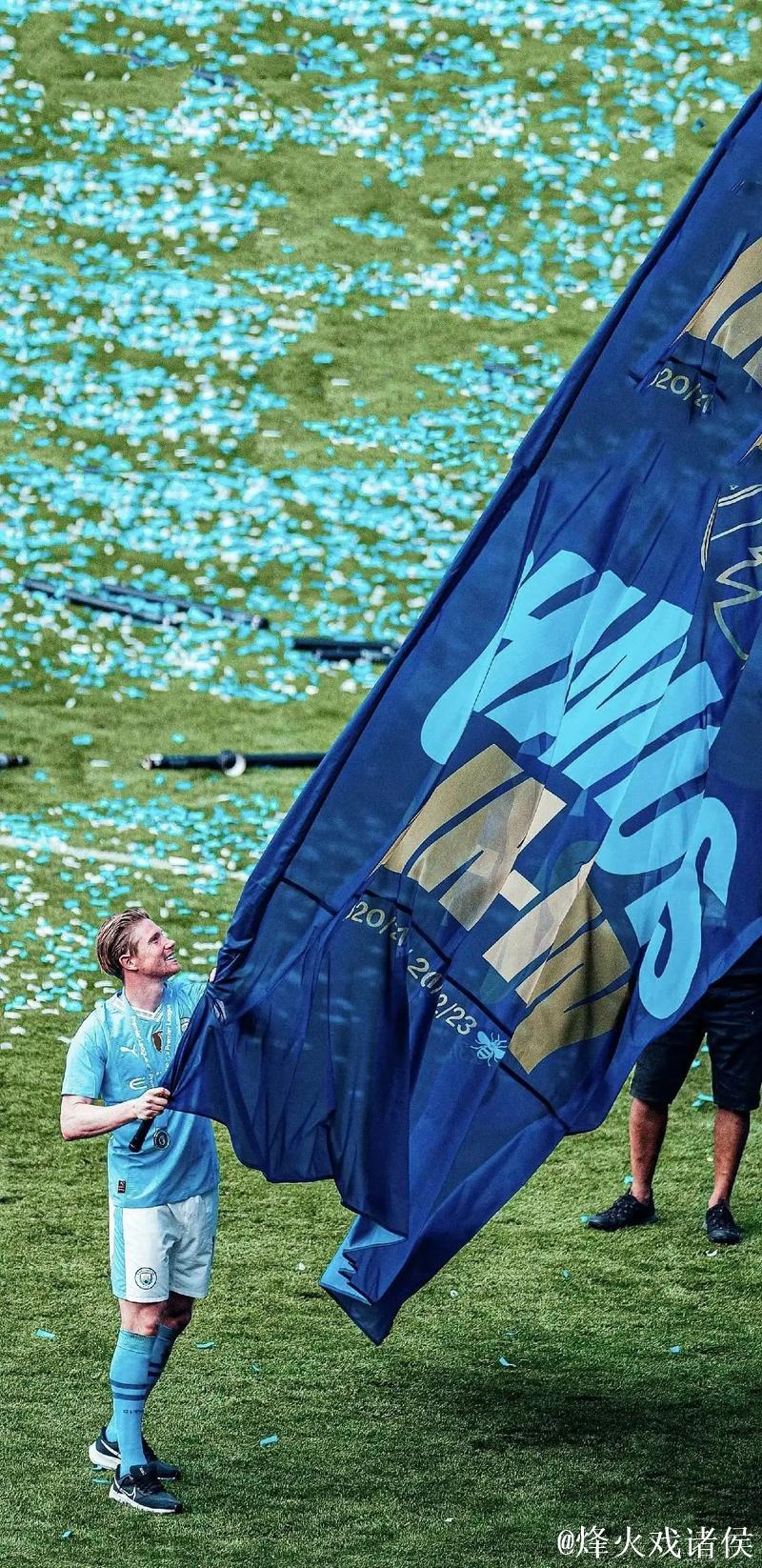 狼堡官方:球员和俱乐部高层主动放弃大部分薪水 狼堡官方:球员和俱乐部高层主动放弃大部分薪水